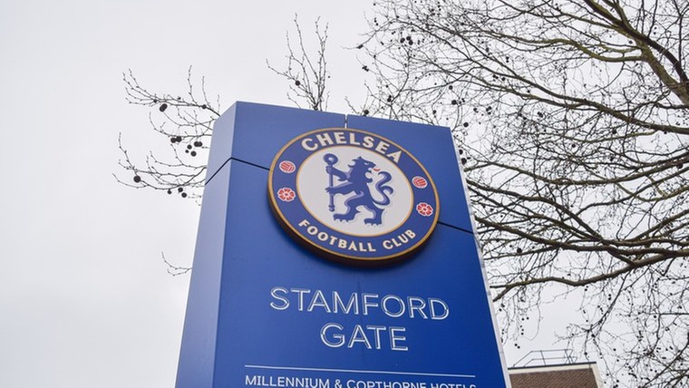 Witte rook op Stamford Bridge: Abramovich doet Chelsea definitief van de hand