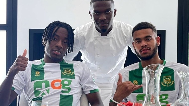 FC Groningen 'strikt' ook Madueke: 'I signed a new player!'