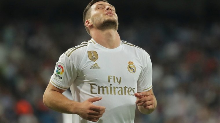 Real Madrid is verlost van Jovic en bedingt flink doorverkooppercentage 