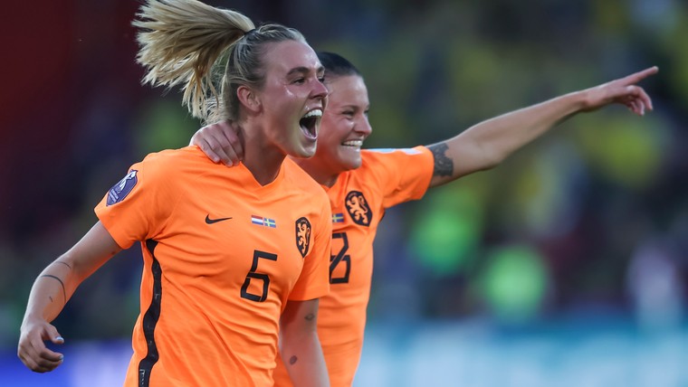 Oranje Leeuwinnen tonen grote veerkracht bij roerige EK-start