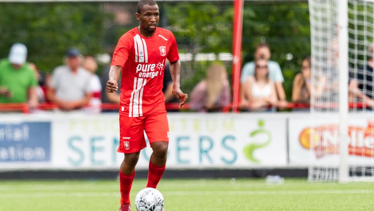 Imponerende Mokotjo door knieproblemen geen optie voor FC Twente