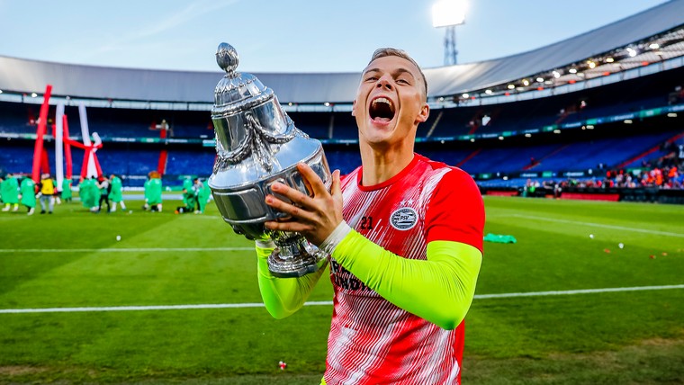 Keeperstalent laat PSV-droom varen en keert terug naar België