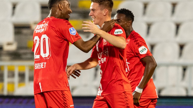 FC Twente doet uitstekende zaken bij rentree in Europa 