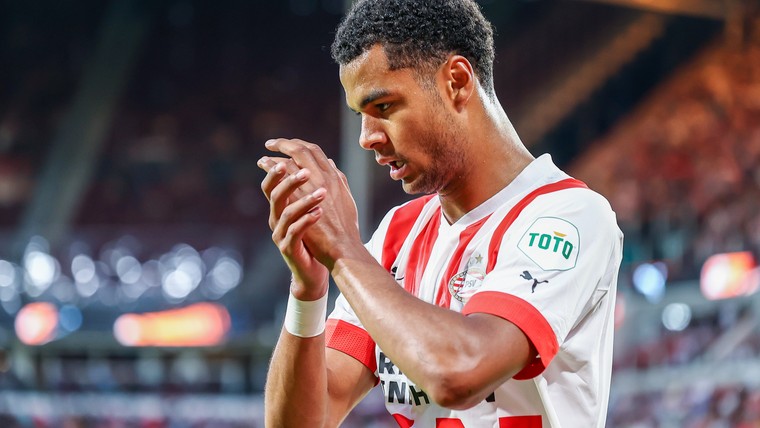 Gakpo laat fans hopen: 'Niet uitgesloten dat ik bij PSV blijf'