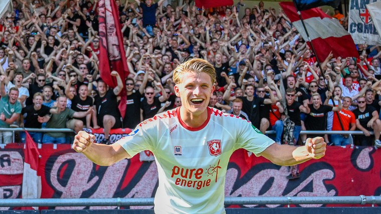 FC Twente juicht na geslaagde 'split-second-beslissing' in Nijmegen