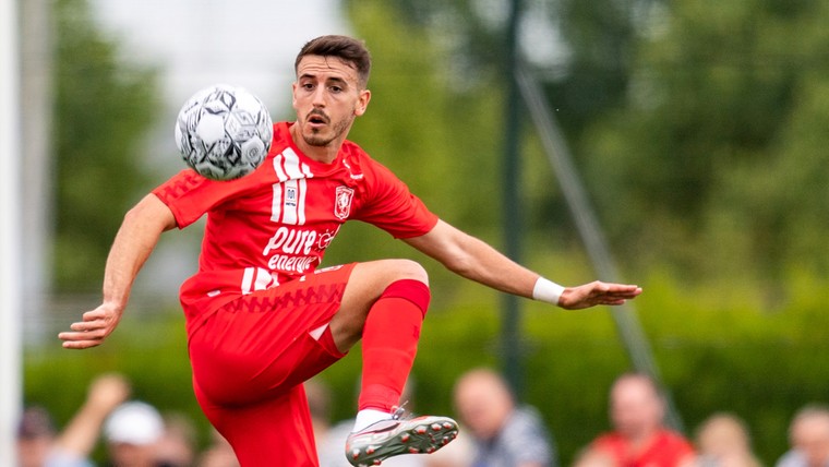 Julio Pleguezuelo: 'Ik wil via FC Twente terug naar de Premier League'