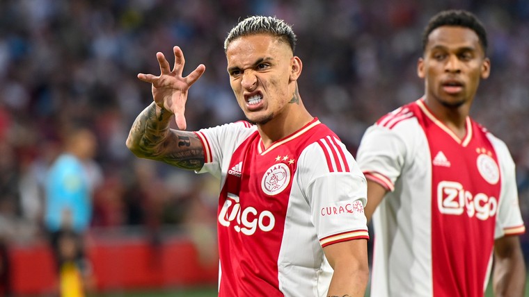 Ajax zwicht toch voor United: transfer Antony nabij