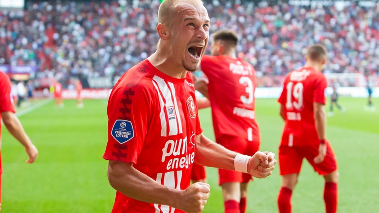 Erbarmelijke eerste helft wordt PSV fataal tegen FC Twente