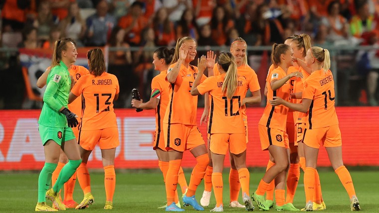 Bij poging 29 is het raak: Oranje Leeuwinnen gaan tóch direct naar het WK