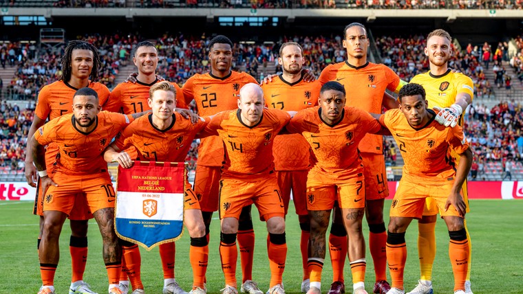 'Klaassen hoort altijd te spelen bij Ajax en verdient een basisplek in Oranje'
