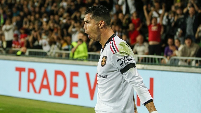 Ronaldo maakt eerste goal onder Ten Hag tijdens eenvoudige overwinning