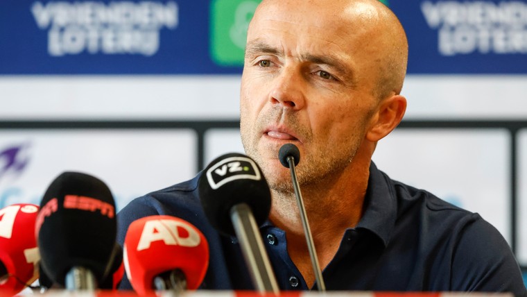 Schreuder snapt kritiek op Ajax: 'Het moet beter'
