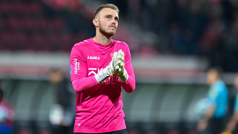 NEC houdt veelbesproken Cillessen uit de media