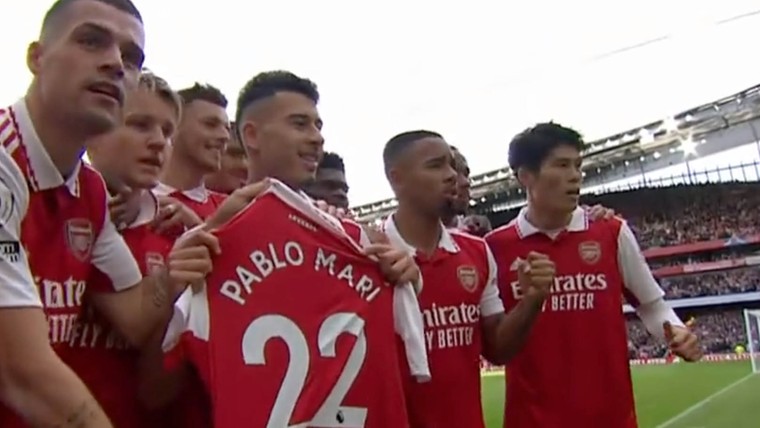 Arsenal-spelers komen met mooi gebaar na steekincident met Marí