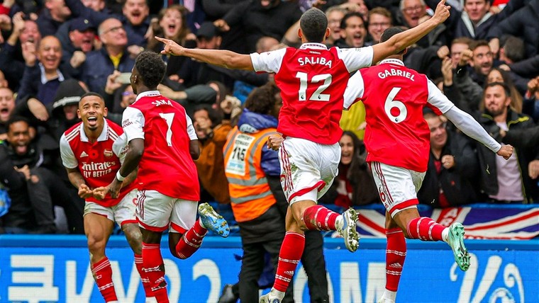 Arsenal is écht titelkandidaat: curieuze goal goud waard tegen Chelsea