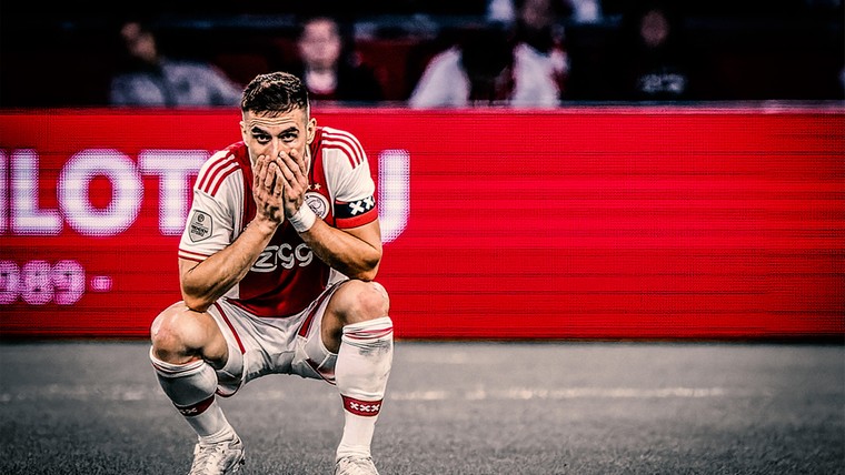 Ajax faalt opnieuw en blijft in negatieve spiraal
