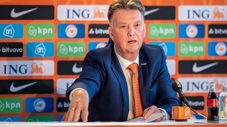 Van Gaal sluit de deur: 'Ik sta niet open voor Ajax'