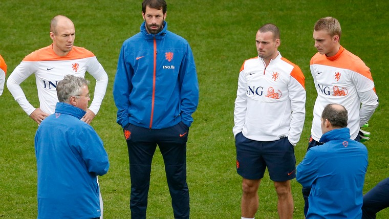 Sneijder doet boekje open over Cillessen: 'Ging de boel echt verzieken'