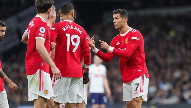 Varane eerlijk over situatie Ronaldo: 'Natuurlijk raakt het ons'