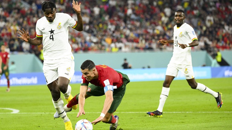 Woede in Ghana na discutabele penalty: 'Waarom? Alleen omdat het Ronaldo is?' 