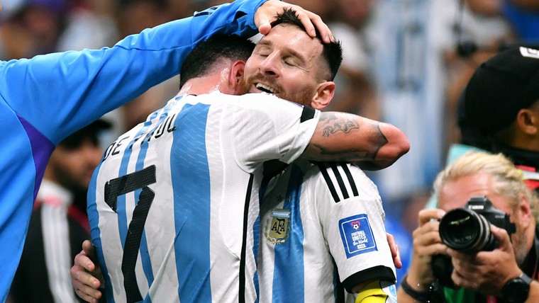 De wonderlijke Messi-reis: van een rode kaart naar de gouden plak