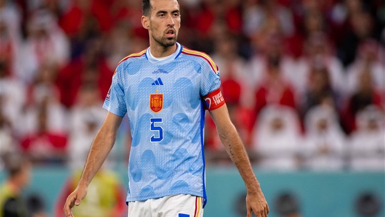 Spaanse aanvoerder Busquets beëindigt interlandloopbaan