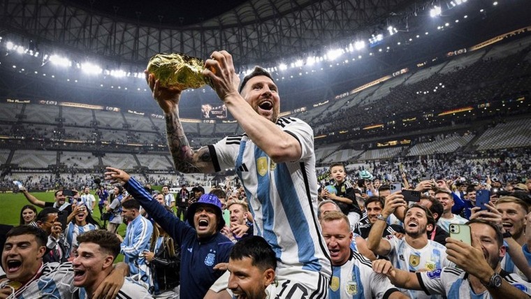 Stel doet bijzonder verhaal: Messi vierde WK-winst met neppe wereldbeker