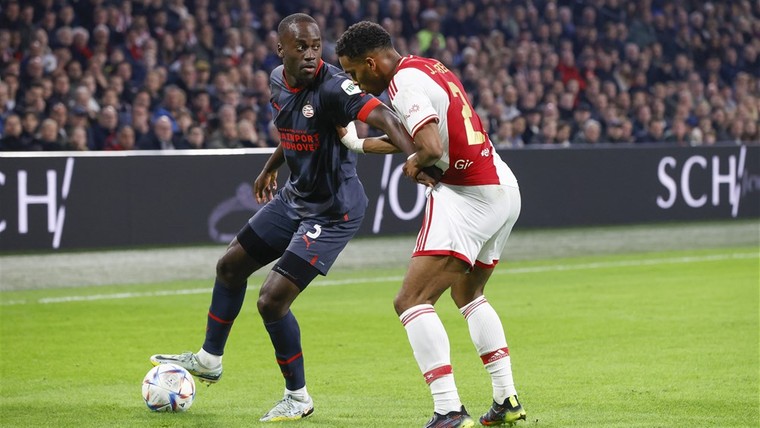 De salariskloof tussen Ajax en PSV is alleen maar verder gegroeid