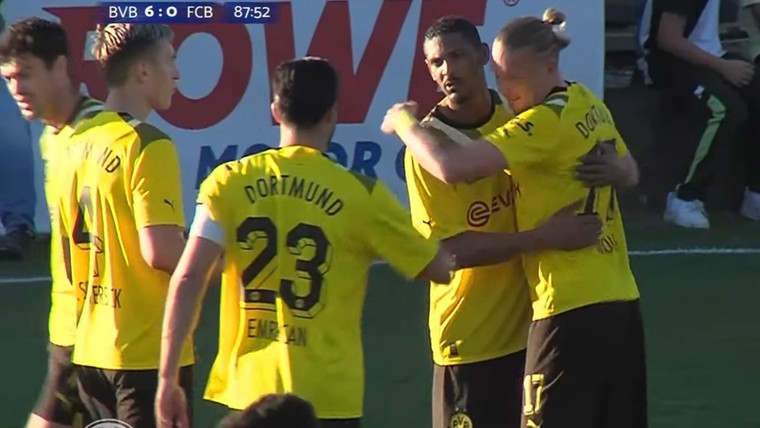 Haller maakt hattrick in zeven minuten tijd voor Borussia Dortmund