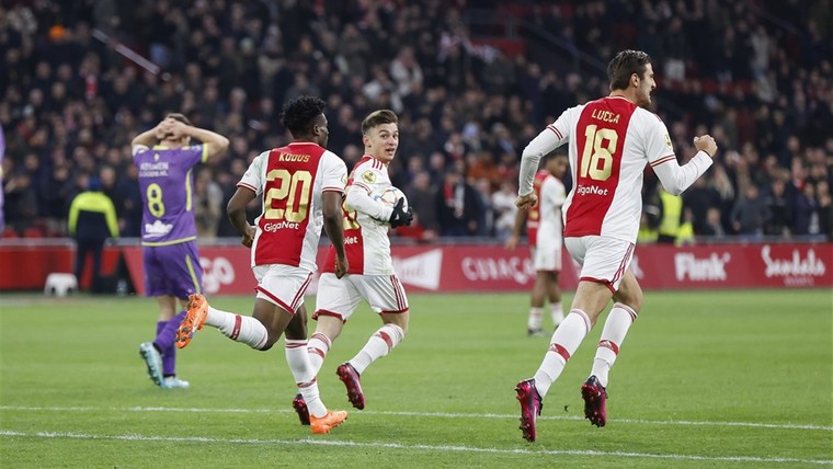 Crisis bij Ajax compleet na nieuw debacle tegen FC Volendam