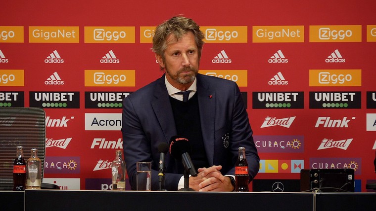 Terugkijken: Van der Sar licht ontslag Schreuder bij Ajax toe