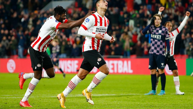 El Ghazi beëindigt doelpuntendroogte in PSV-shirt: 'Het vrat zeker aan mij'