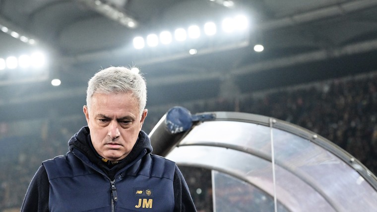 Mourinho met de grond gelijk gemaakt: 'Hij is nooit een toptrainer geweest'