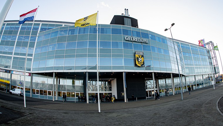 Eigenaar GelreDome adviseert Vitesse-top om op te stappen
