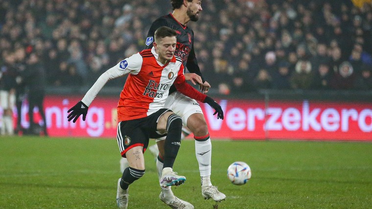 Goed nieuws voor Slot: Szymanski keert terug in selectie Feyenoord
