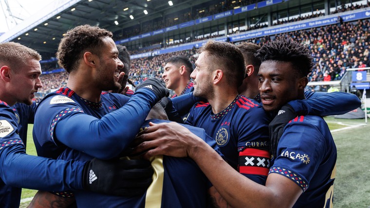 Ajax kent door wervelende openingsfase goede generale voor Klassieker