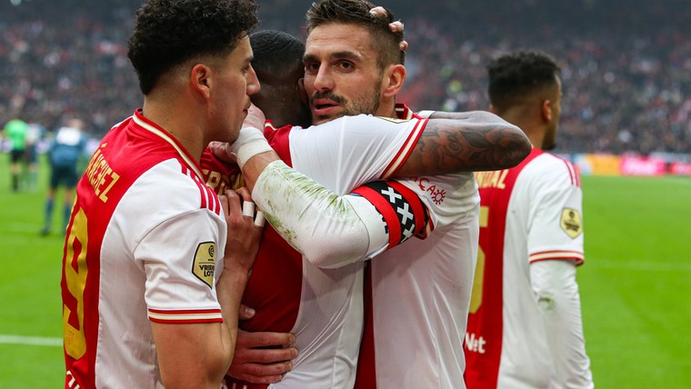 Tadic reageert op uitspraken Kökçü: 'Dat is normaal bij Ajax'