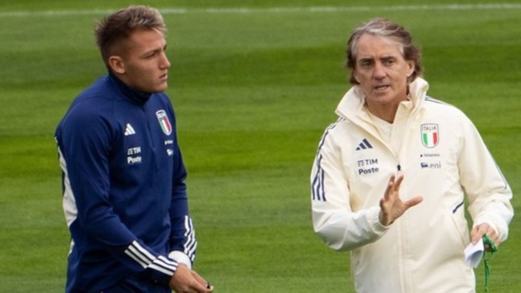Mancini luidt noodklok ondanks CL-succes: 'Italiaanse voetbal niet herboren'