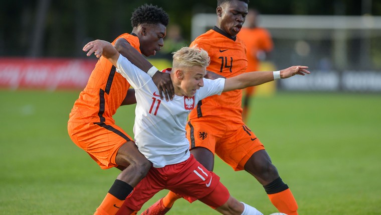 Nederland Onder-17 ontsnapt door PSV-talent aan slechte start van eliteronde
