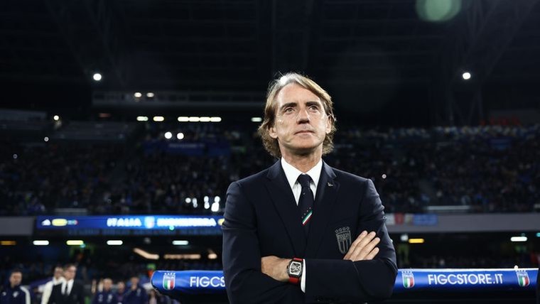 Getergde Mancini rekent af met critici en wijst naar povere aanwas uit Serie A