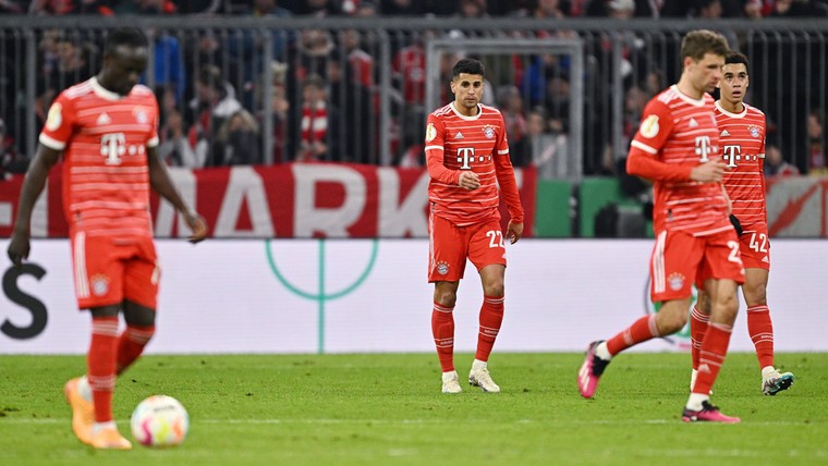 'Fantasie- en tempoloos' Bayern gekraakt: 'De Mia san Mia is verdwaald'