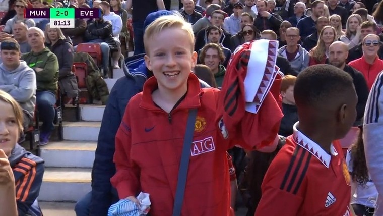 Geblesseerde Rashford bezorgt jonge United-fan een onvergetelijke dag