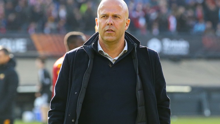 Feyenoord komt zonder kleerscheuren uit wedstrijd tegen AS Roma