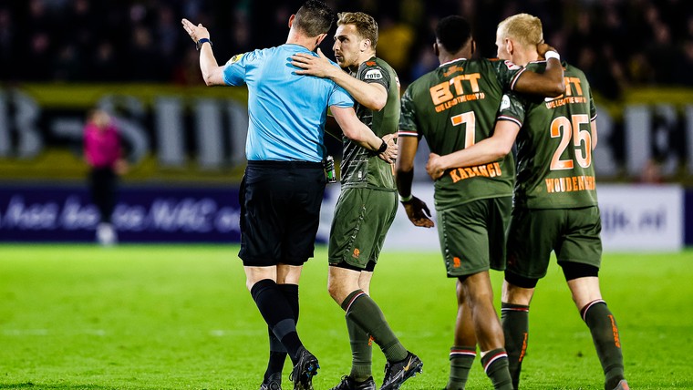 Nieuwe regels KNVB toegepast: NAC-Willem II definitief gestaakt