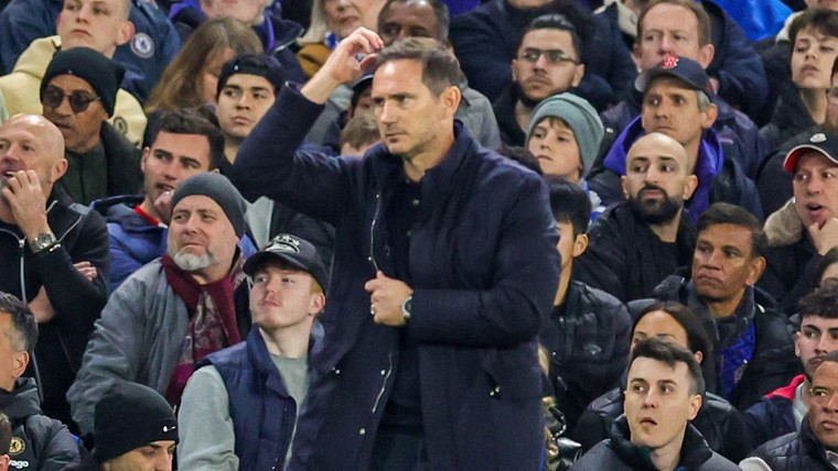 'Horrorreeks zonder gevolgen: Chelsea weigert clubicoon Lampard weg te sturen'