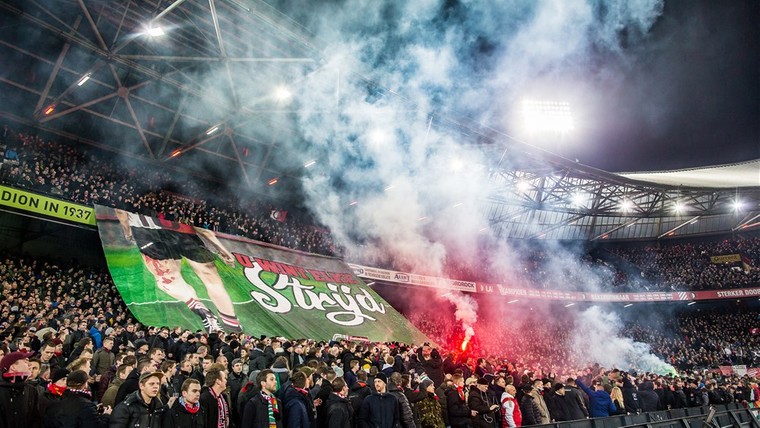 Feyenoord-fans halen binnen 24 uur 100 duizend euro op voor huldiging