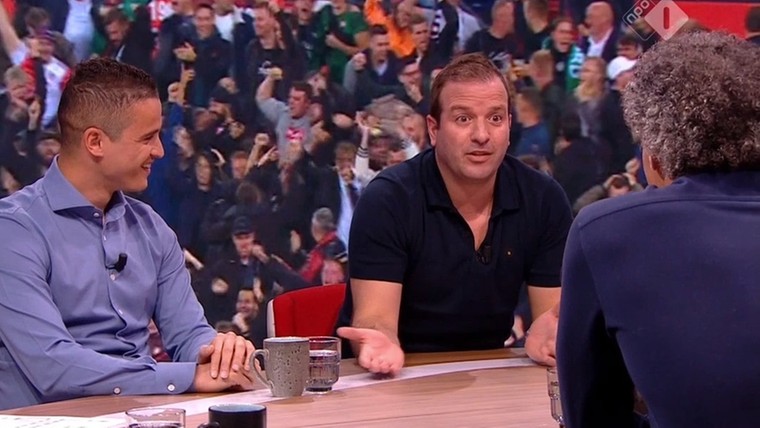 Van der Vaart onder de indruk: 'In potentie de allerbeste middenvelder van Feyenoord'