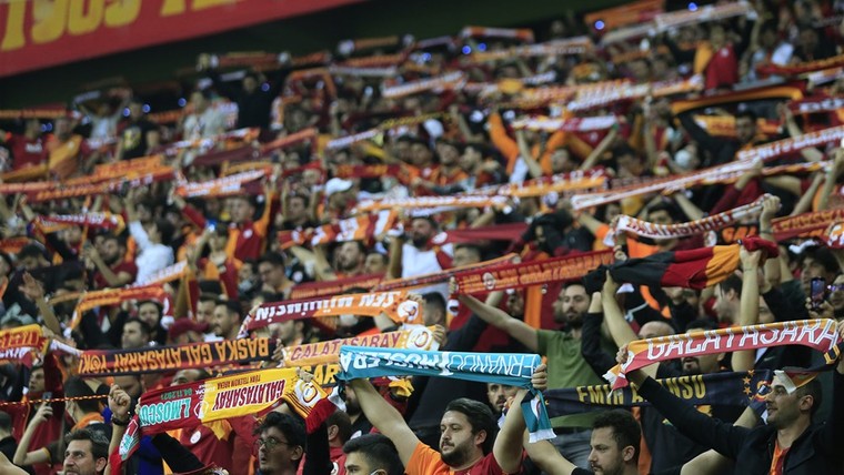 Galatasaray heeft zijn kroon terug na chaotisch en tragisch seizoen