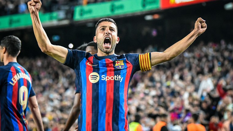 Alba bevestigt vertrek bij Barça met filmpje vol dierbare herinneringen