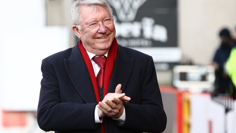 Ferguson lovend over Guardiola: 'Kost veel energie om te blijven winnen'